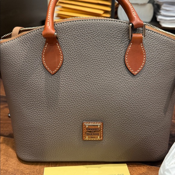 NWOT never use it -Dooney & Bourke Taupe Pebble Leather Satchel with Brown Trim - Picture 3 of 4